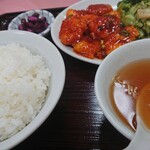 Juen - エビチリ定食