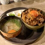 TEPPAN MAFIA 吉祥寺店 - 究極の牛丼(全体)