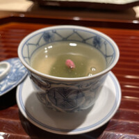 鮨 在 - 