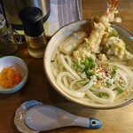 麦 - 料理写真:4種の天ぷら 手打ちうどん 出汁 温 + 小鉢(人参のナムル)