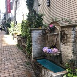 ロジスパイス＆アンダーバー - お洒落！