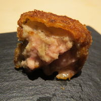 中目黒 いぐち 本店 - 仏産フォアグラのコロッケ2