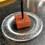 DINING & BAR TABLE 9 TOKYO - 