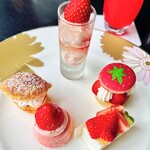 DINING & BAR TABLE 9 TOKYO - 