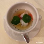 プチレストラン ブーケ・ド・フランス - トマトと水蛸のスープ仕立て