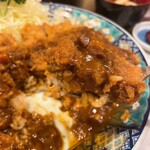 岐阜とんかつや - カツカレー 900円
            カツ大 +150円、みそ汁150円