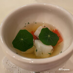 プチレストラン ブーケ・ド・フランス - トマトと水蛸のスープ仕立て