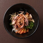 Kankoku Nourinsuisan Daijinshou Jushou Asu - ミニロストユッケ丼