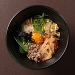 Kankoku Nourinsuisan Daijinshou Jushou Asu - ミニビビンパ、ヤンニョム、カルビ、ミニロストユッケ丼４種