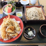 Hatsuhana - よくばり天丼(1,250円)
                        