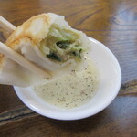 青竹手打ラーメン 日向屋 - 今回は､酢＋胡椒･･･にて。