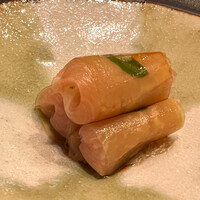 焼鳥 サイヒ - 薩摩地鶏の昆布じめ