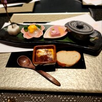 個室 和牛焼肉 吟 難波店 - 