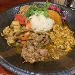 大衆中遊華食堂 八戒 - Spice中華ホルモンカリィ