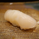 にぎり鮨 一五〇 - 帆立