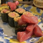 天ぷらと寿司 こじま - はみ出しトロ鉄火 790円