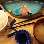 うみからそらへ - お刺身は 生タコ  サワラ炙り  ヒラマサ