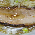 煮干中華ソバ イチカワ - 香ばしい炙りチャーシュー