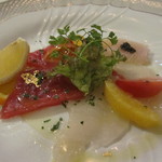 リストランテ ダ ニーノ - 鮮魚のカルパチョ　シチリアはマグロを食べます