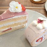 おやつカフェ ホリック - ルビーチョコレートがけ苺のショートケーキ605円✨出来たて＆カットしたてでふわふわでした♬中と裏側にも苺が入っています！桜のロールケーキ550円✨小倉あんと桜あんが盛り込まれて春の香りいっぱい♡