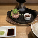 ハンバーグステーキ極味や なんば店 - 