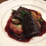 ミノビ - 牛頬肉の赤ワインソース煮込み