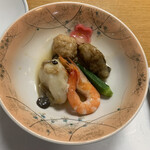 Washokudokoro Kobayashi - 海老芋、海老、牡蠣、鶏団子、オクラ、シメジ