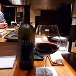 炭火割烹 白坂 - 美味しい赤ワインはテンション上がります