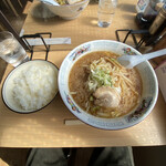 Ajino Ichirei - 味噌ラーメンと普通ライス