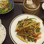 彩食中華 中の家 - 料理写真:青椒肉絲定食