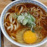 長命うどん - 2種盛り（う中）、生卵、ささみ天