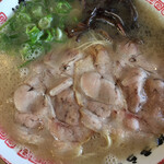 味納喜知 - 佐賀ラーメンというより博多っぽいかな？