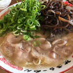 味納喜知 - らーめん600円＋ねぎ50円＋きくらげ50円