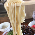 味納喜知 - 麺も極細気味 カタ注文でバリカタっぽい？