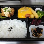 ハンバーグのビアドリット - 但馬牛ハンバーグ弁当（チーズトッピング）￥1,210