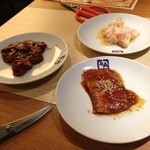 牛角 - バレンタインで手作りチョコを持って牛角
やっぱ美味しいね！