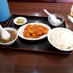 中華料理 万里 - 海老チリ定食