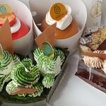 アニヴェル - 贅沢に食べすぎた(；＾o＾)