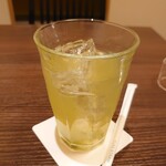 あんみつ さきの - 飲物は「冷たい煎茶」を