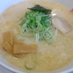 日高屋 - とんこつラーメン大盛り