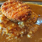 大衆カレーたかや - コロッケカレー(特盛) アップ