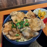 食堂 かわひがし - 元祖まぼろしの味噌豚丼・並。1000円