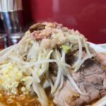 ラーメン二郎 - ラーメン小　SK半分　白ネギ　全マシ