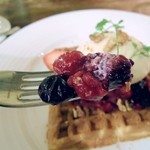 ラ・カント - このフルーツ　手間が掛っています。季節の果物を時間をかけて乾燥させた物。大切な保存品です。