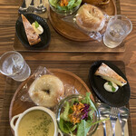 TSUKINOWA bread,bagles and sweets - 