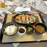 白竜湖カントリークラブ - チキンガーリックランチ