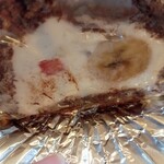 パティスリ・ル・スィエル - バナナロール（横から）