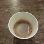 ナンディニ - チャイを紙コップで食後にくれた。サービス？