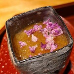 馳走 啐啄一十  - ⑩赤貝(山口県岩国産)の出汁ジュレ掛け
      産卵期は初夏～夏、旬は冬~春
      瀬戸内海産の貝類や雲丹は日本海や大平洋側に比べると味わいが穏やか
      閖上の様な個性は無いが、臭み無く食べ易い