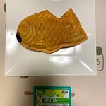 たいやき わかば - たい焼き(ミンティアと比較してみました)